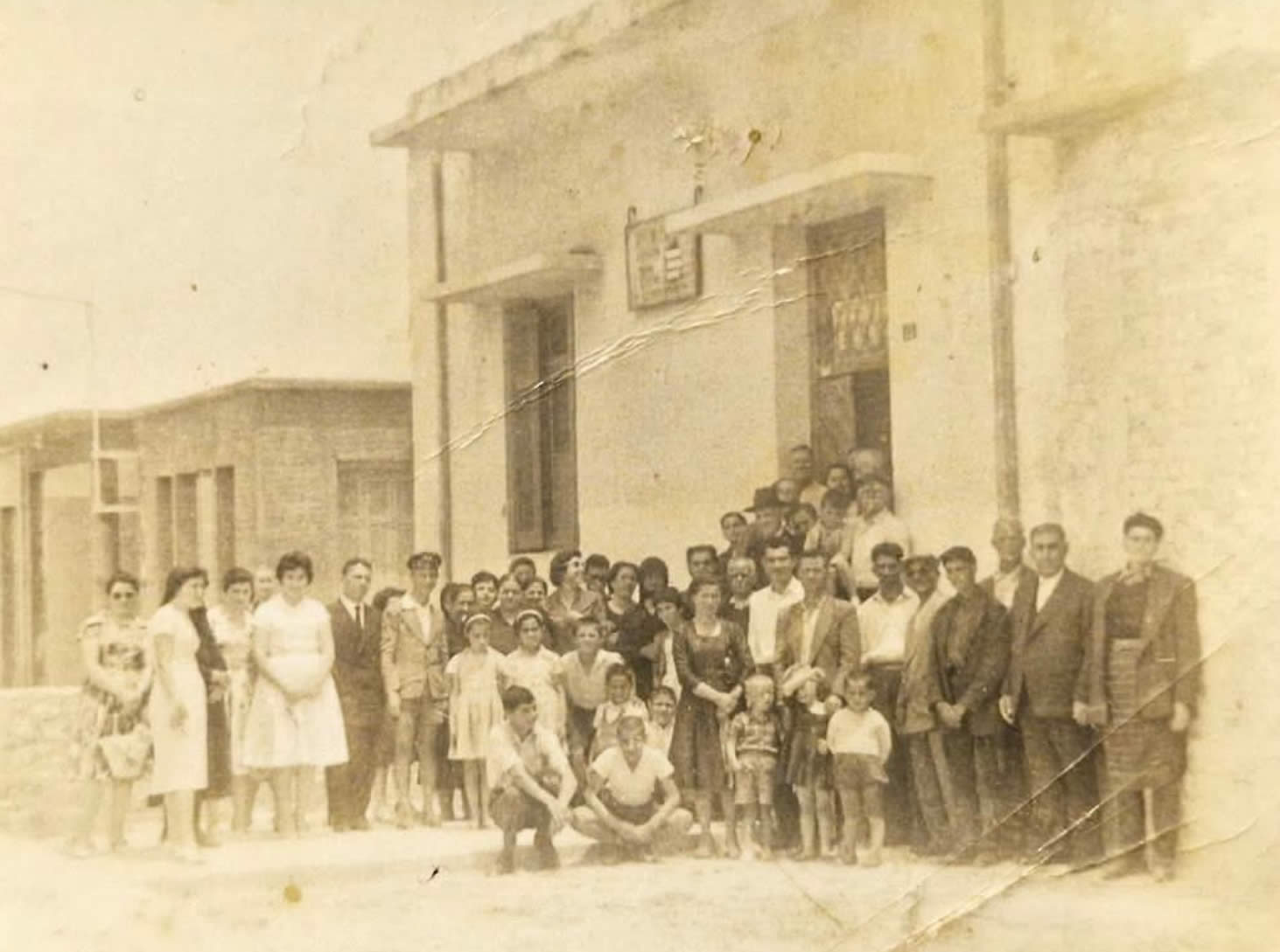 Historical group photograph of the church community in Heraklion